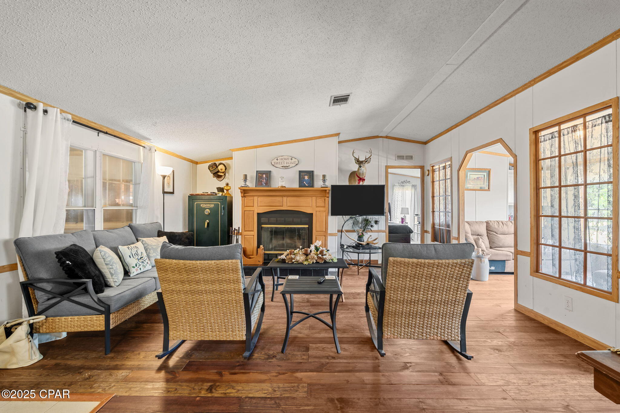 Image 28 For 9121 Silver Lake Road