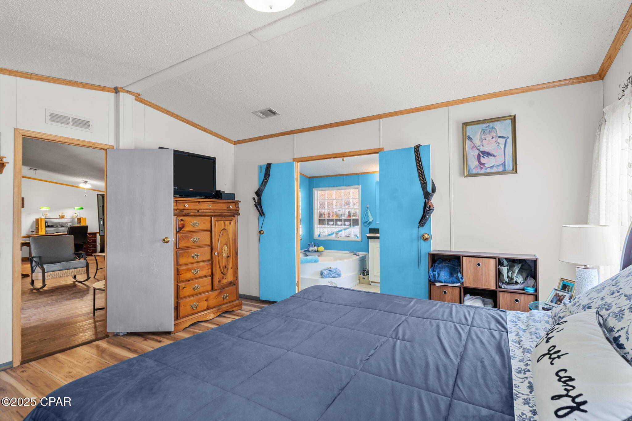 Image 37 For 9121 Silver Lake Road