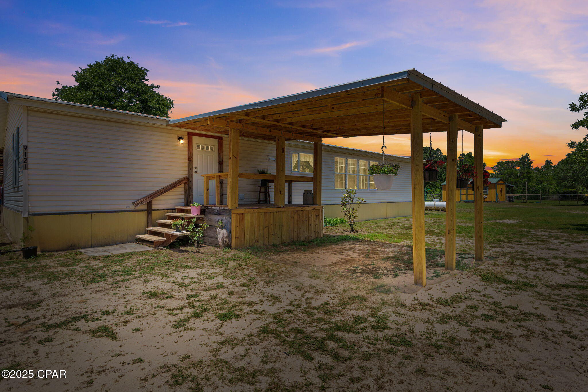 Image 4 For 9121 Silver Lake Road