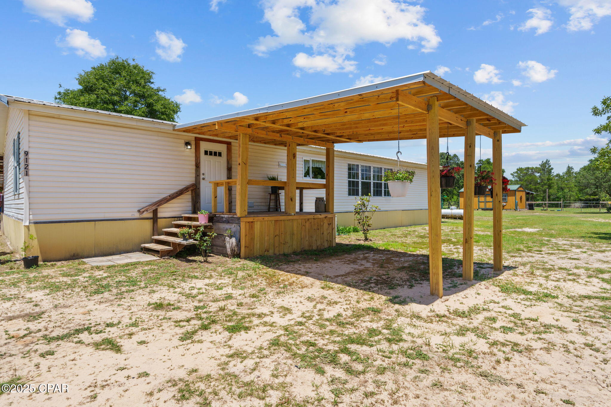 Image 5 For 9121 Silver Lake Road