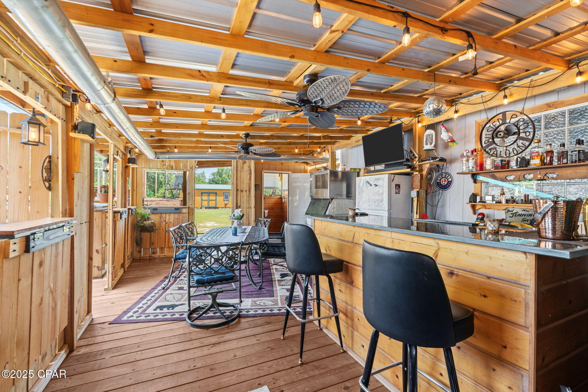 Image 7 For 9121 Silver Lake Road