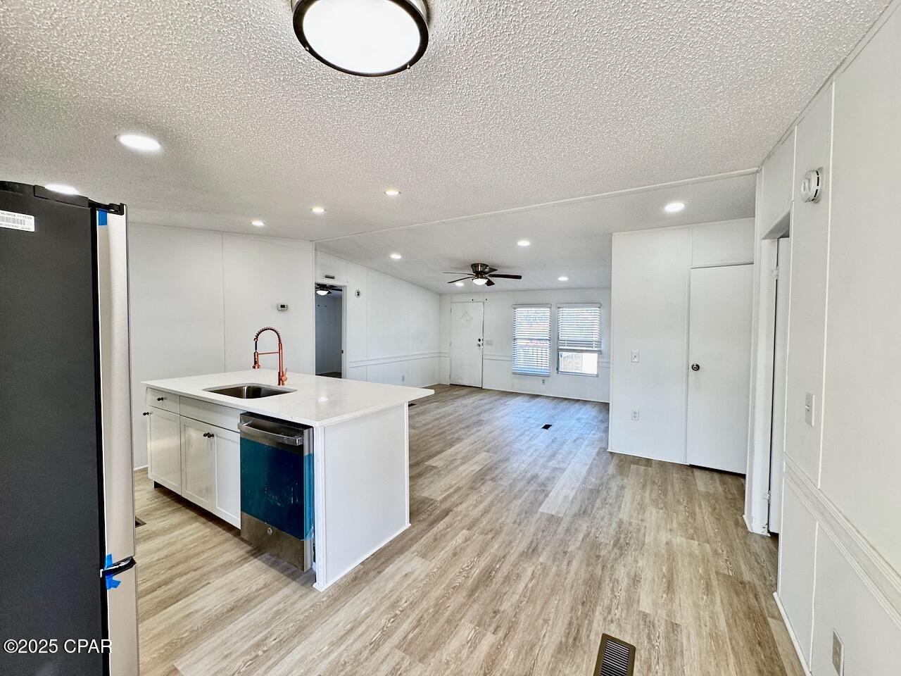 Image 12 For 327 Hibiscus Drive