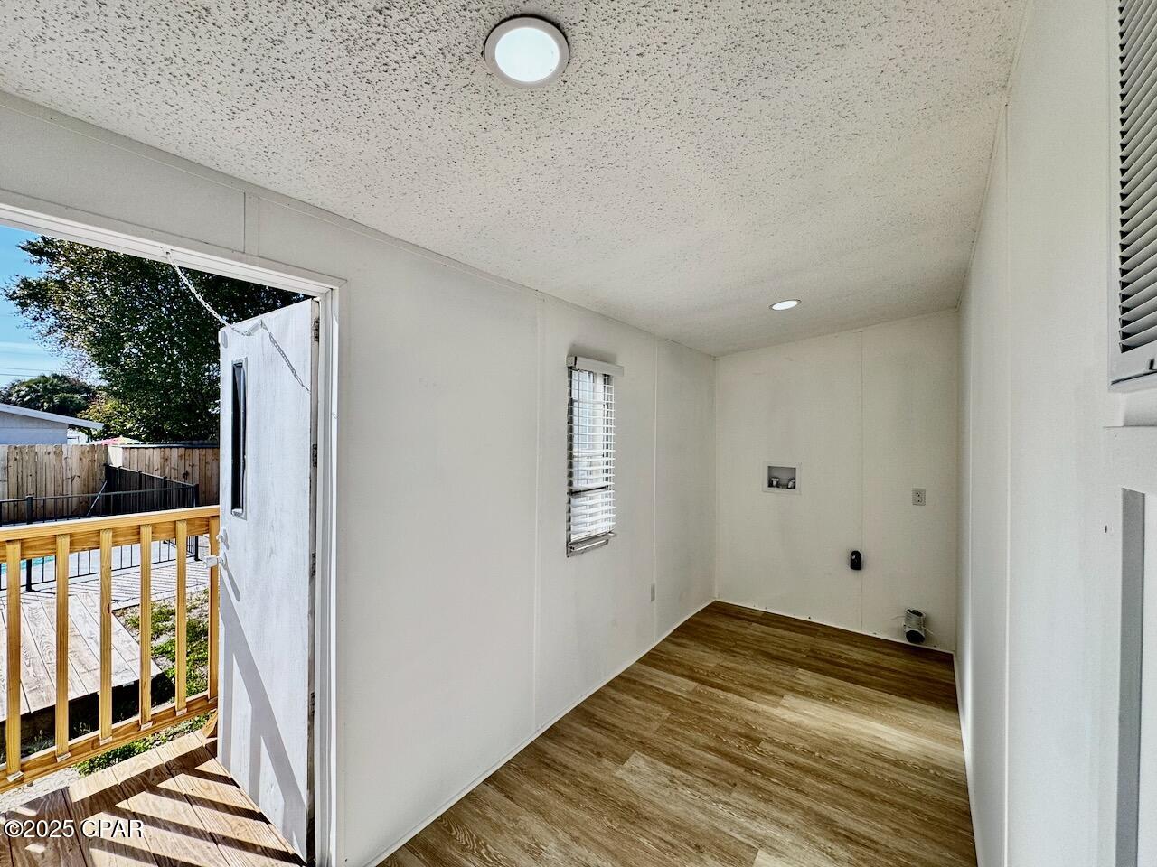 Image 18 For 327 Hibiscus Drive