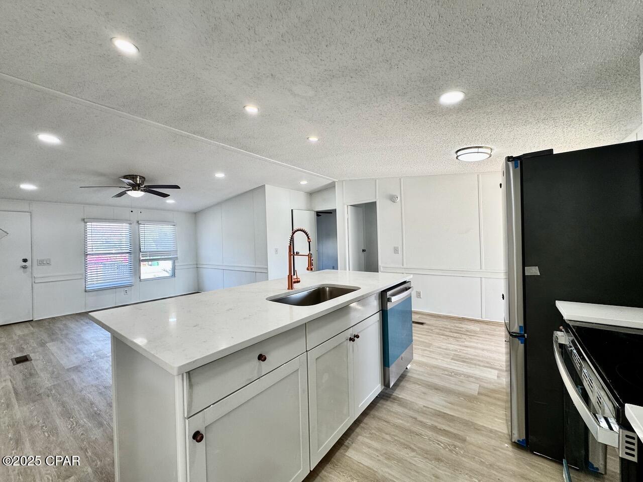 Image 20 For 327 Hibiscus Drive