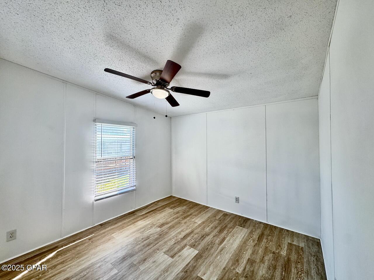 Image 26 For 327 Hibiscus Drive