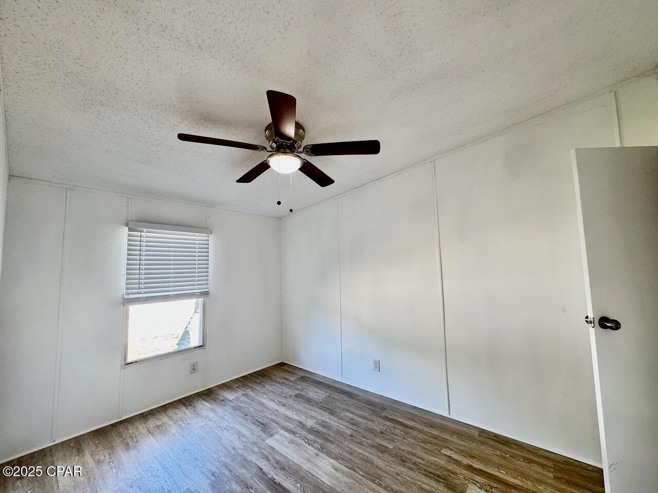 Image 35 For 327 Hibiscus Drive