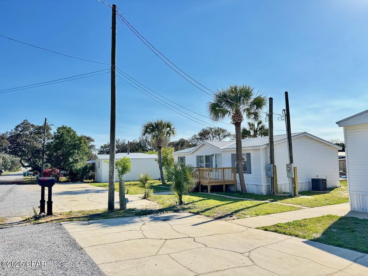 Image 37 For 327 Hibiscus Drive