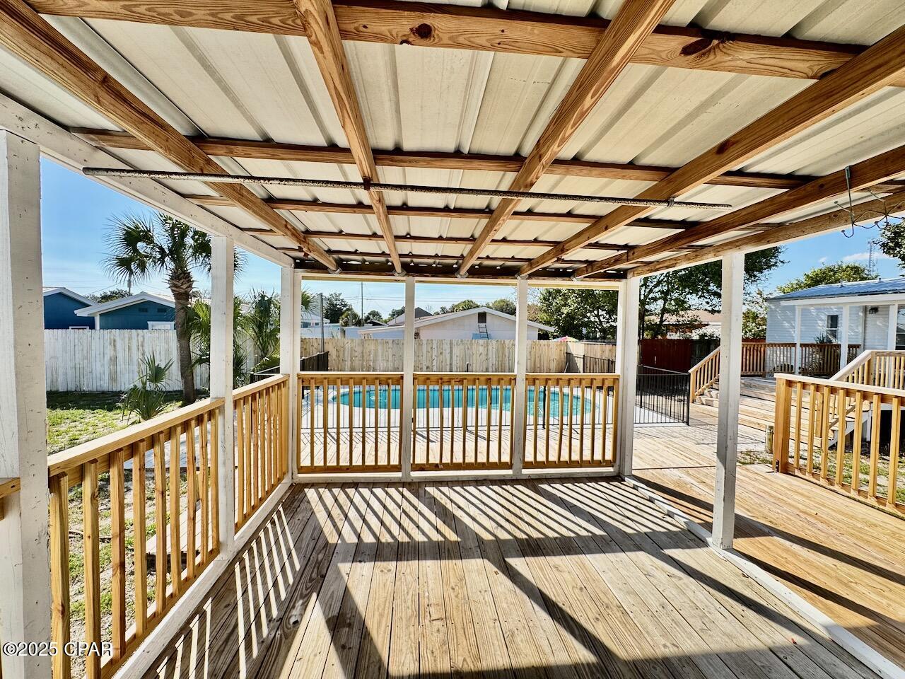 Image 8 For 327 Hibiscus Drive