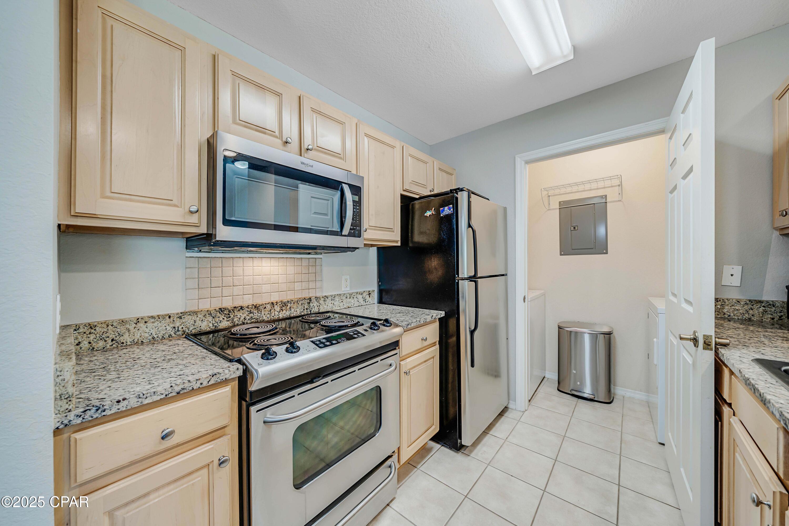 Image 17 For 512 Lighthouse Road