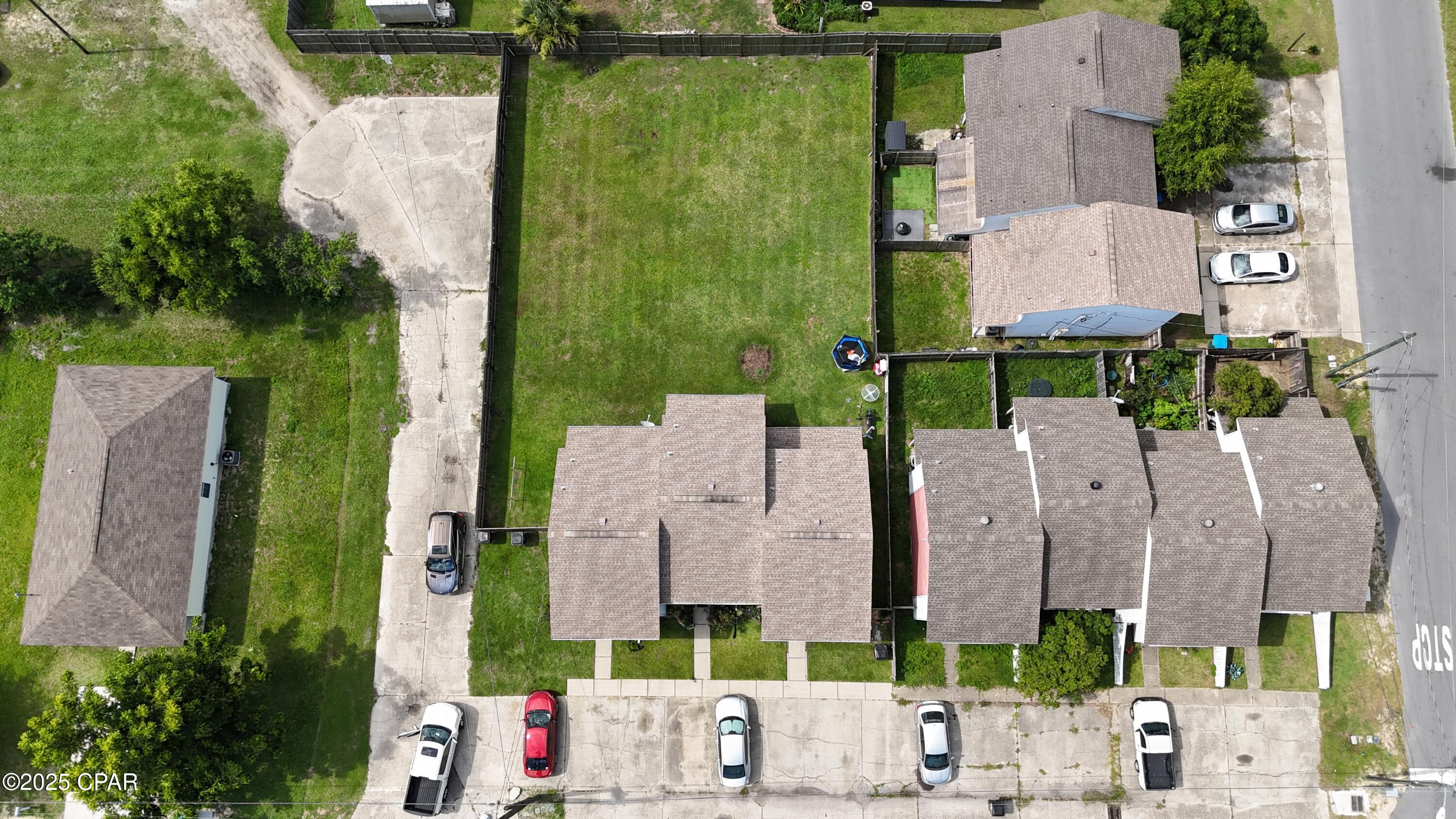 Image 11 For 816 Detroit Avenue 816