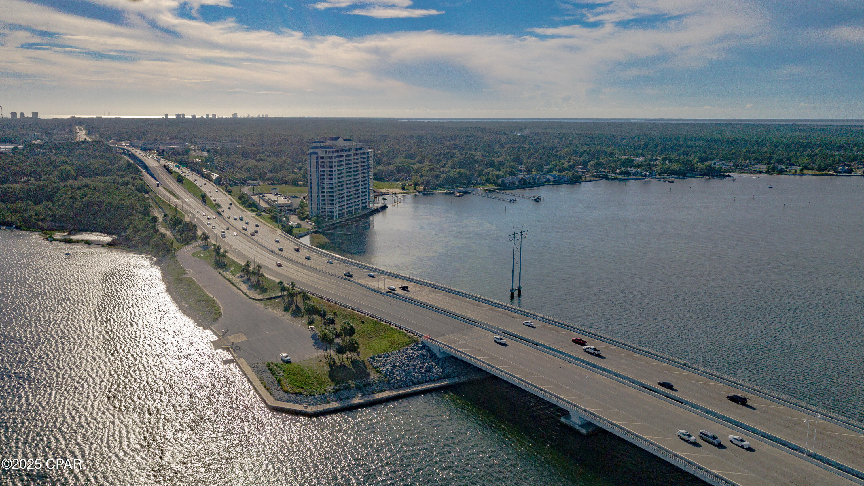 Image 20 For 6422 Highway 98  805