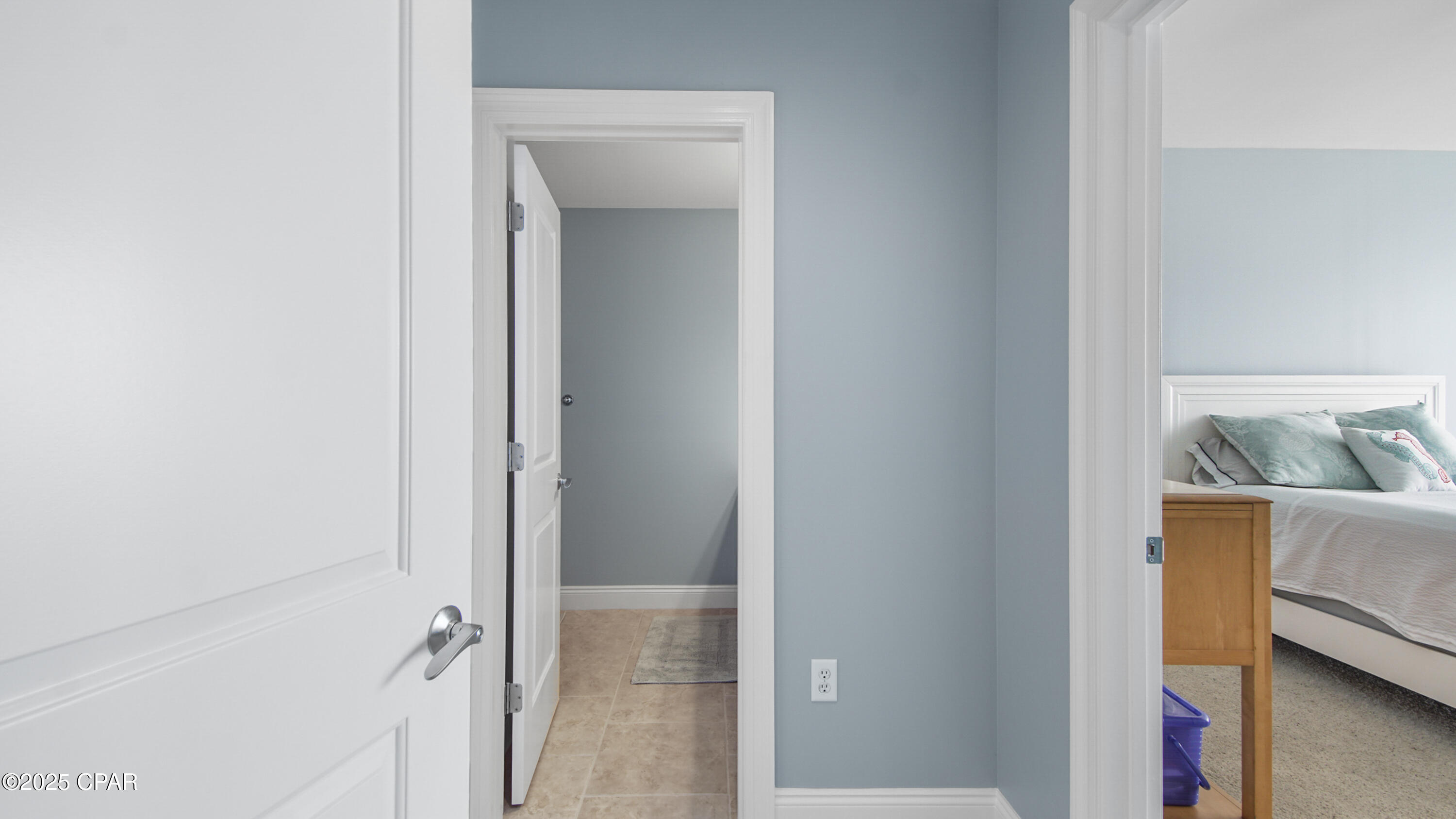 Image 43 For 6422 Highway 98  805