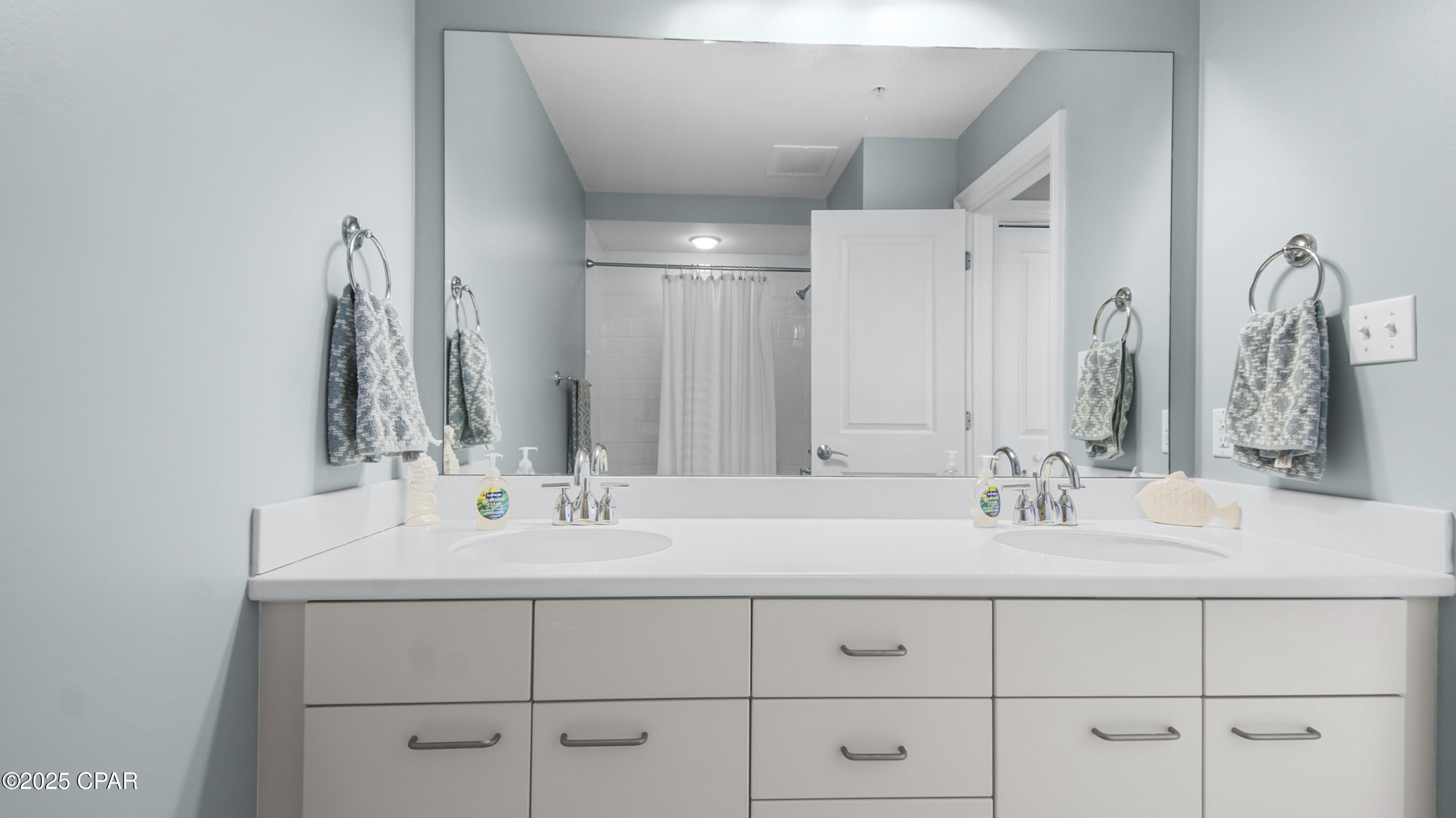 Image 46 For 6422 Highway 98  805