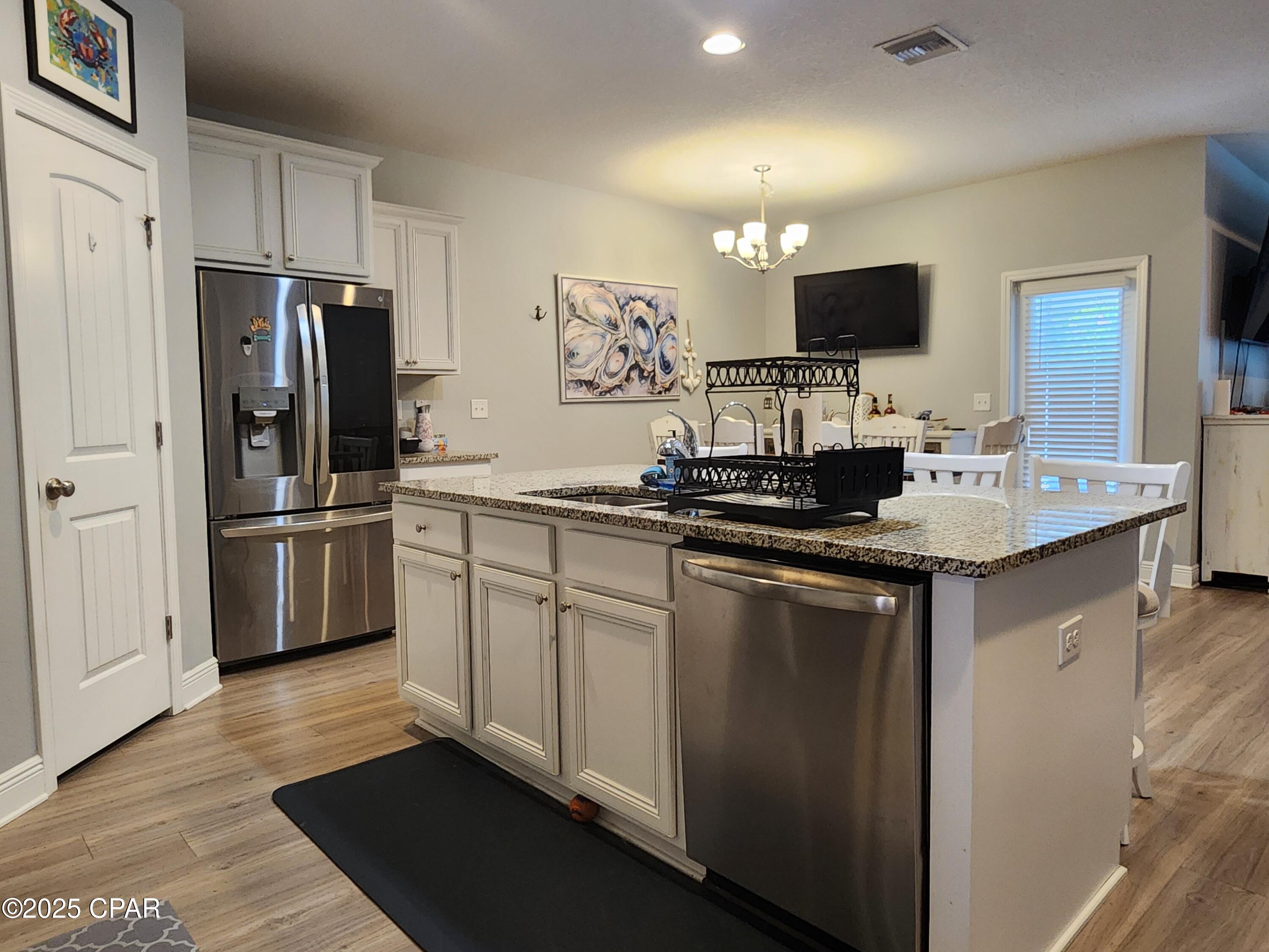 Image 17 For 104 Moonraker Circle