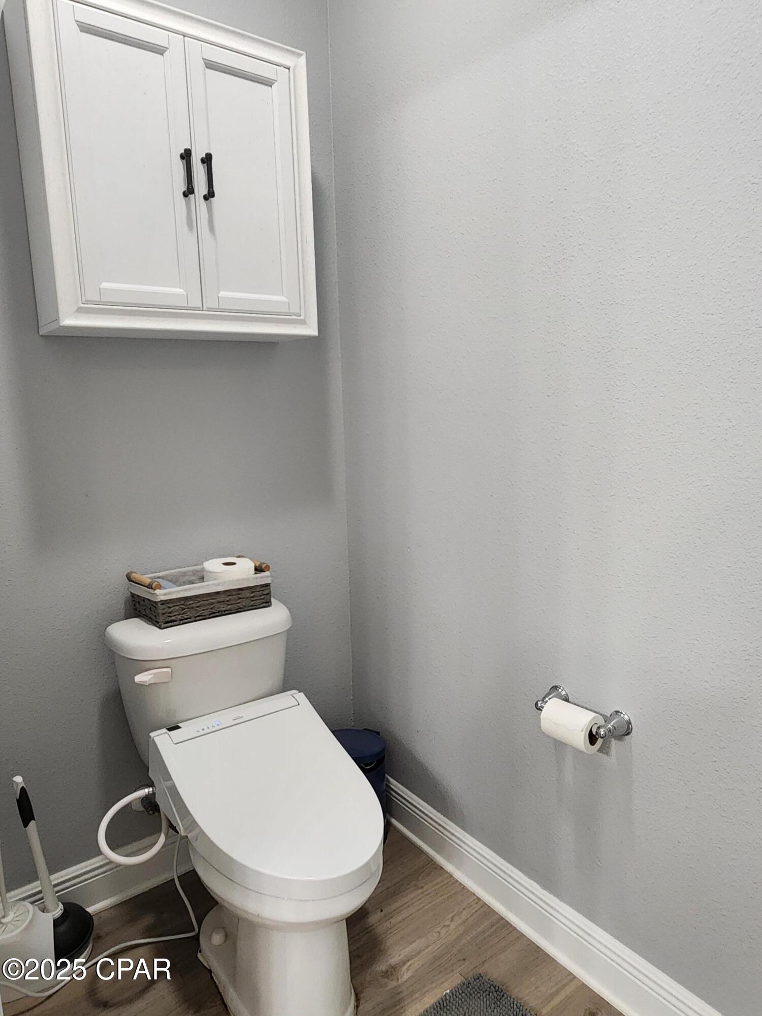 Image 27 For 104 Moonraker Circle