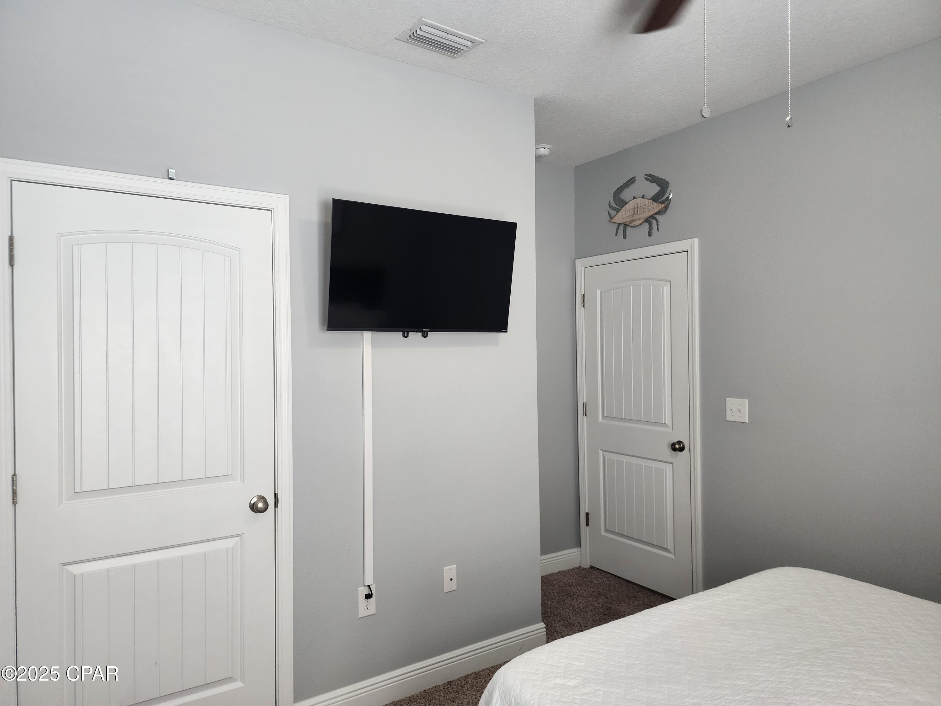 Image 33 For 104 Moonraker Circle