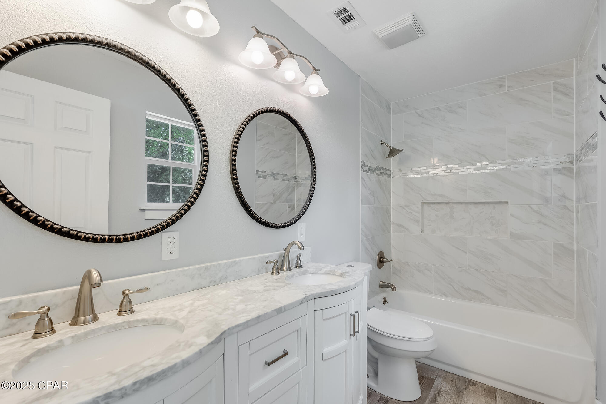 Image 5 For 3903 Ereno Court