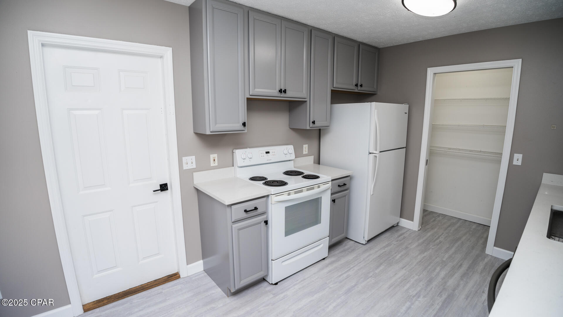 Image 15 For 13211 Fernwood Place