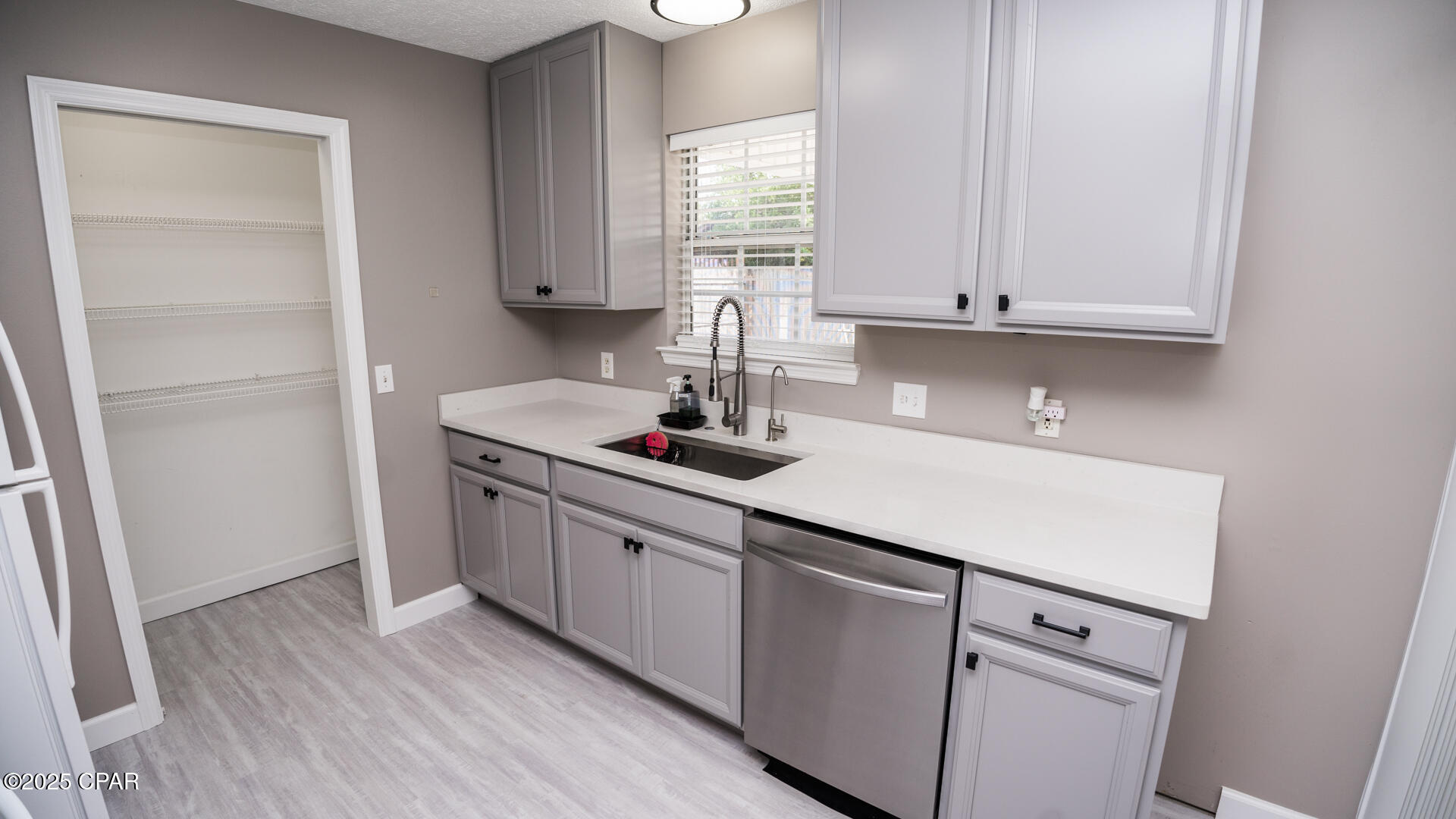 Image 16 For 13211 Fernwood Place