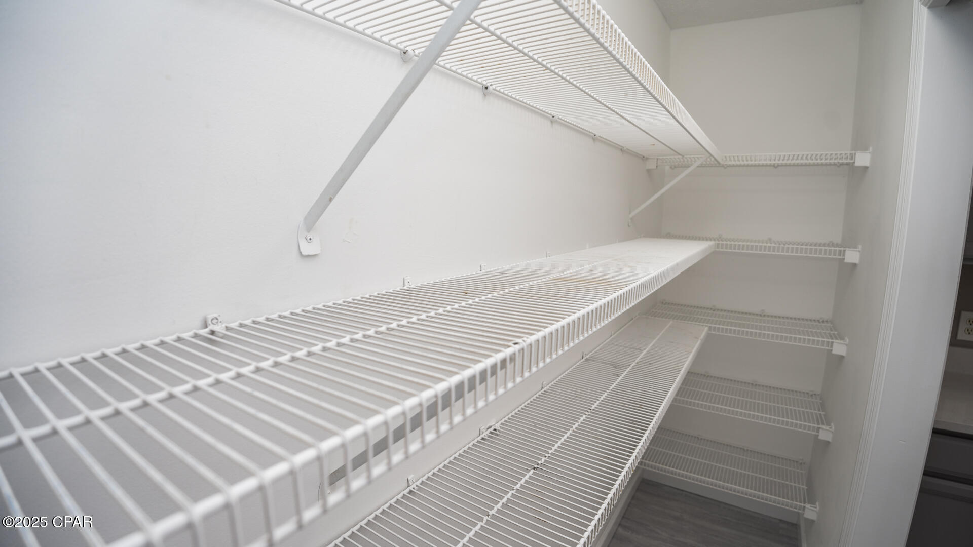 Image 17 For 13211 Fernwood Place