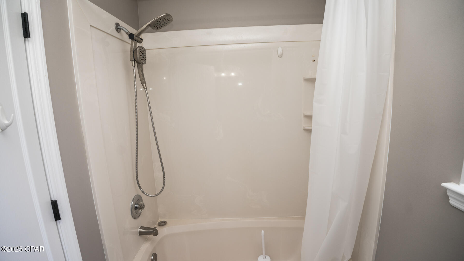 Image 18 For 13211 Fernwood Place