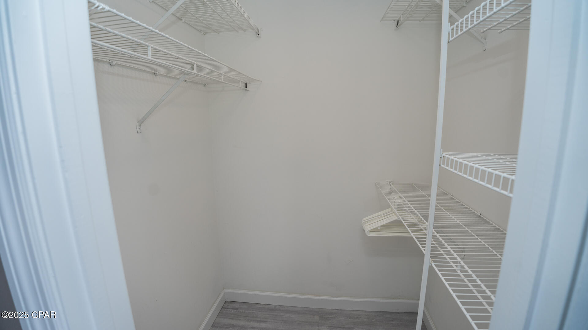 Image 19 For 13211 Fernwood Place