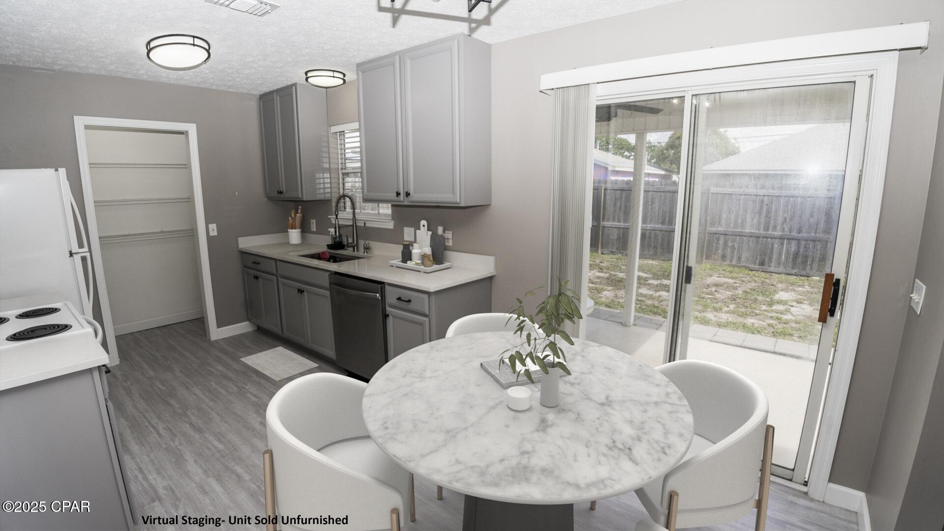 Image 4 For 13211 Fernwood Place