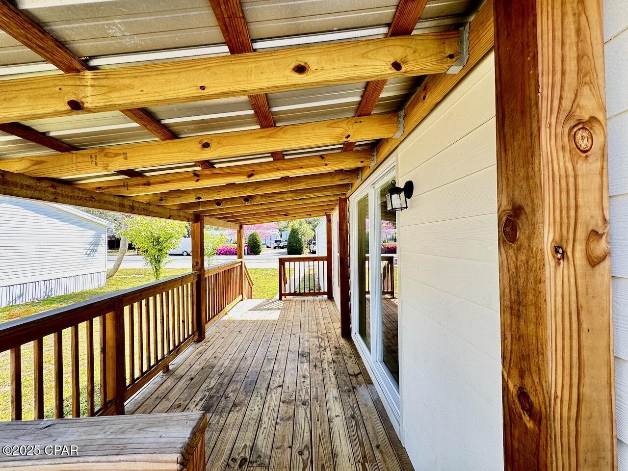 Image 17 For 325 Hibiscus Drive