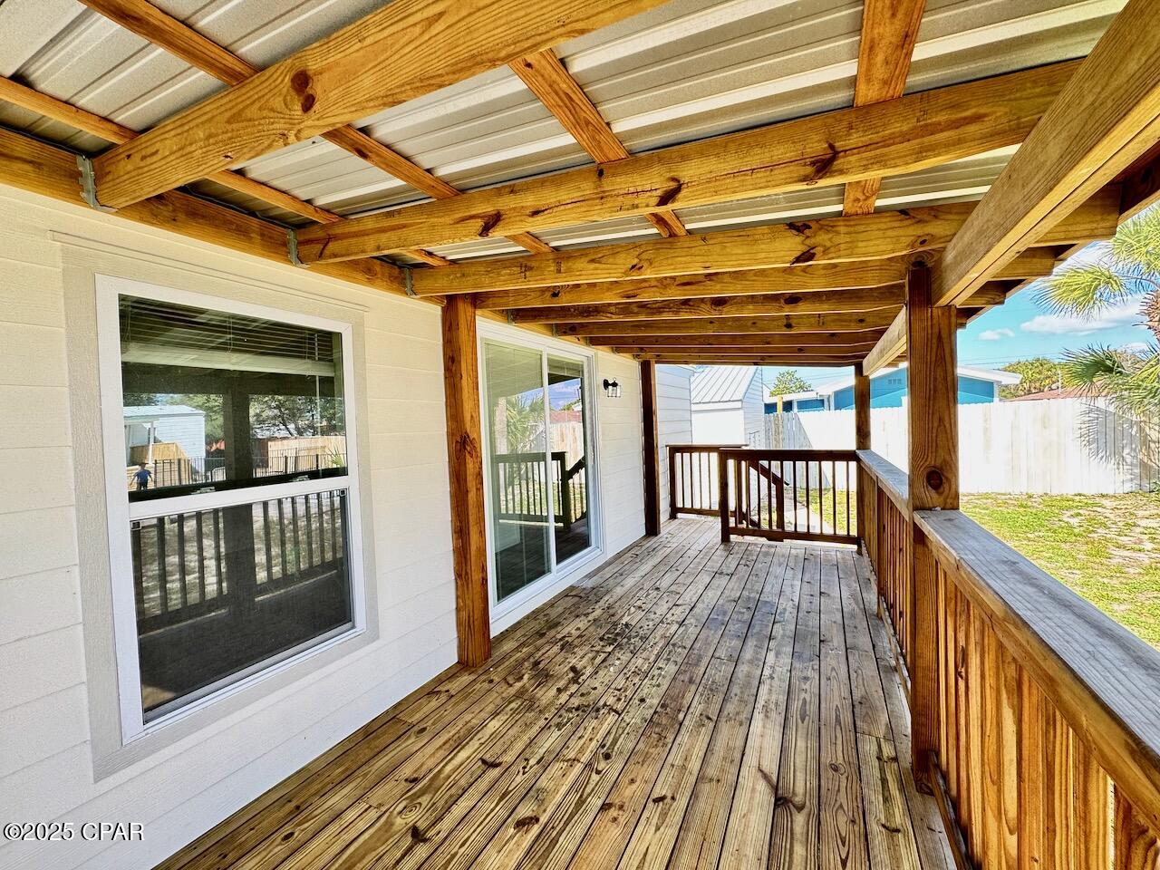 Image 18 For 325 Hibiscus Drive