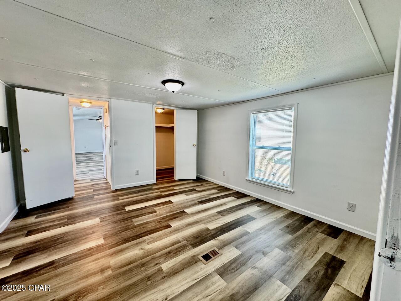 Image 21 For 325 Hibiscus Drive