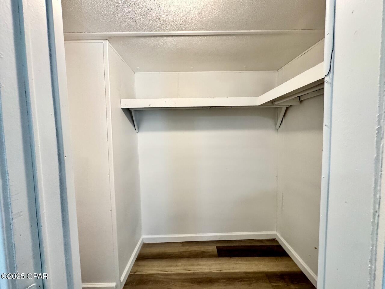 Image 25 For 325 Hibiscus Drive