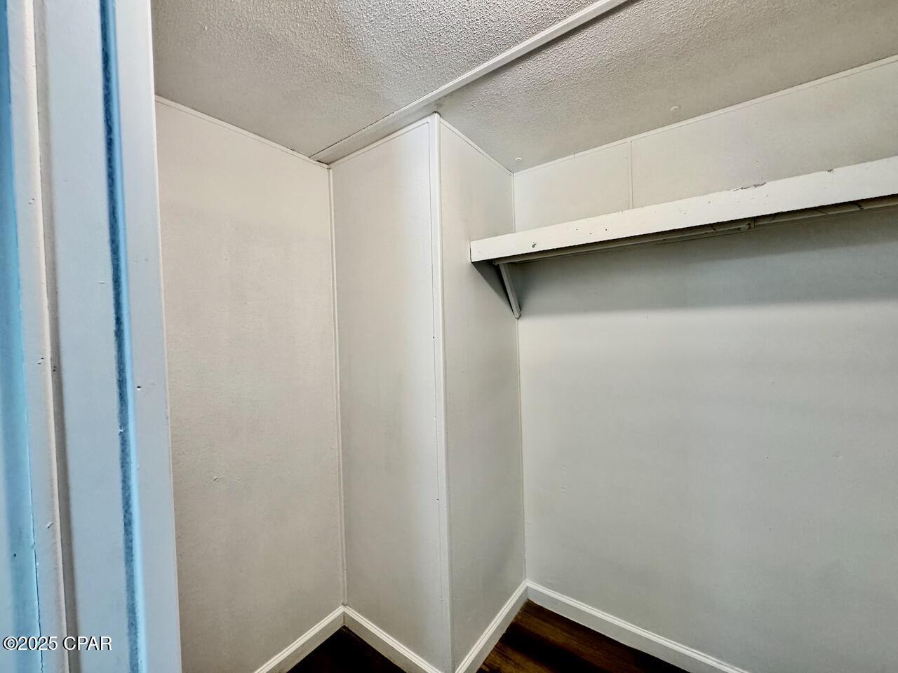 Image 26 For 325 Hibiscus Drive