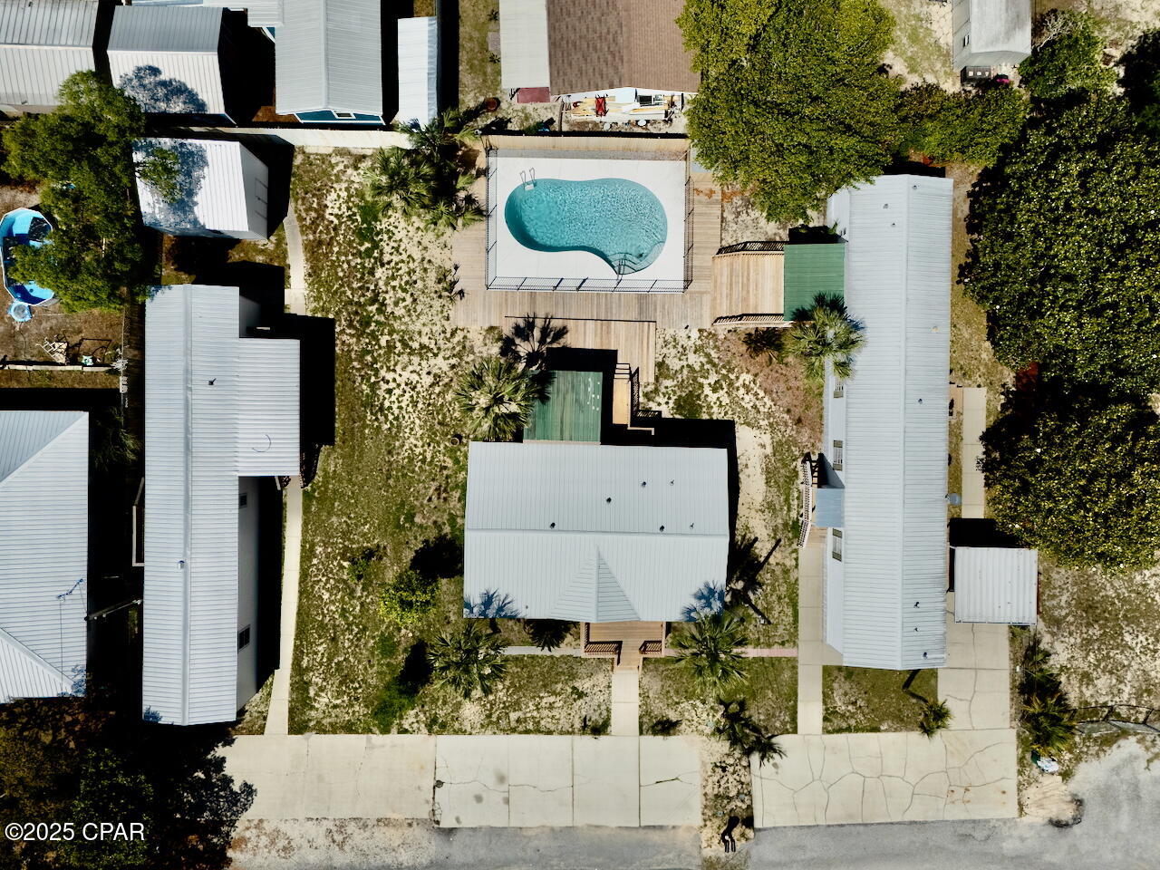 Image 9 For 325 Hibiscus Drive