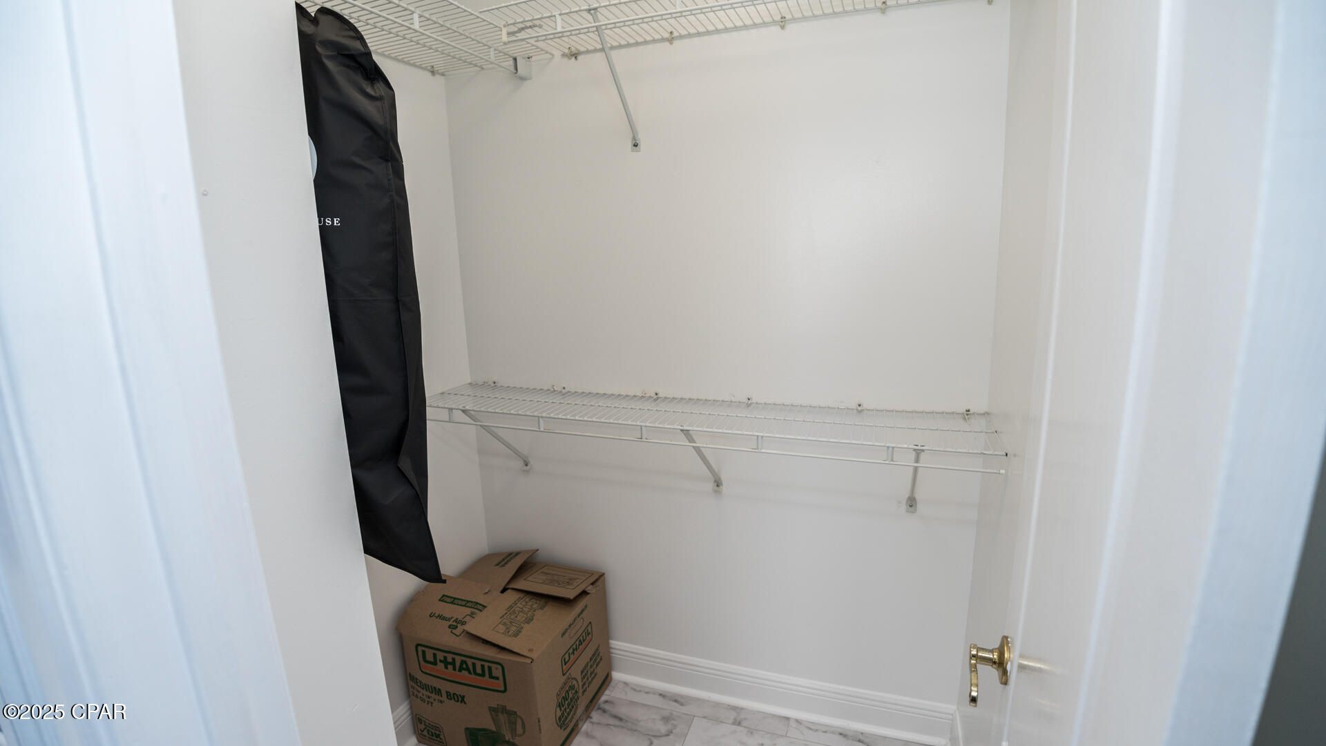 Image 33 For 129 Bid A Wee Lane