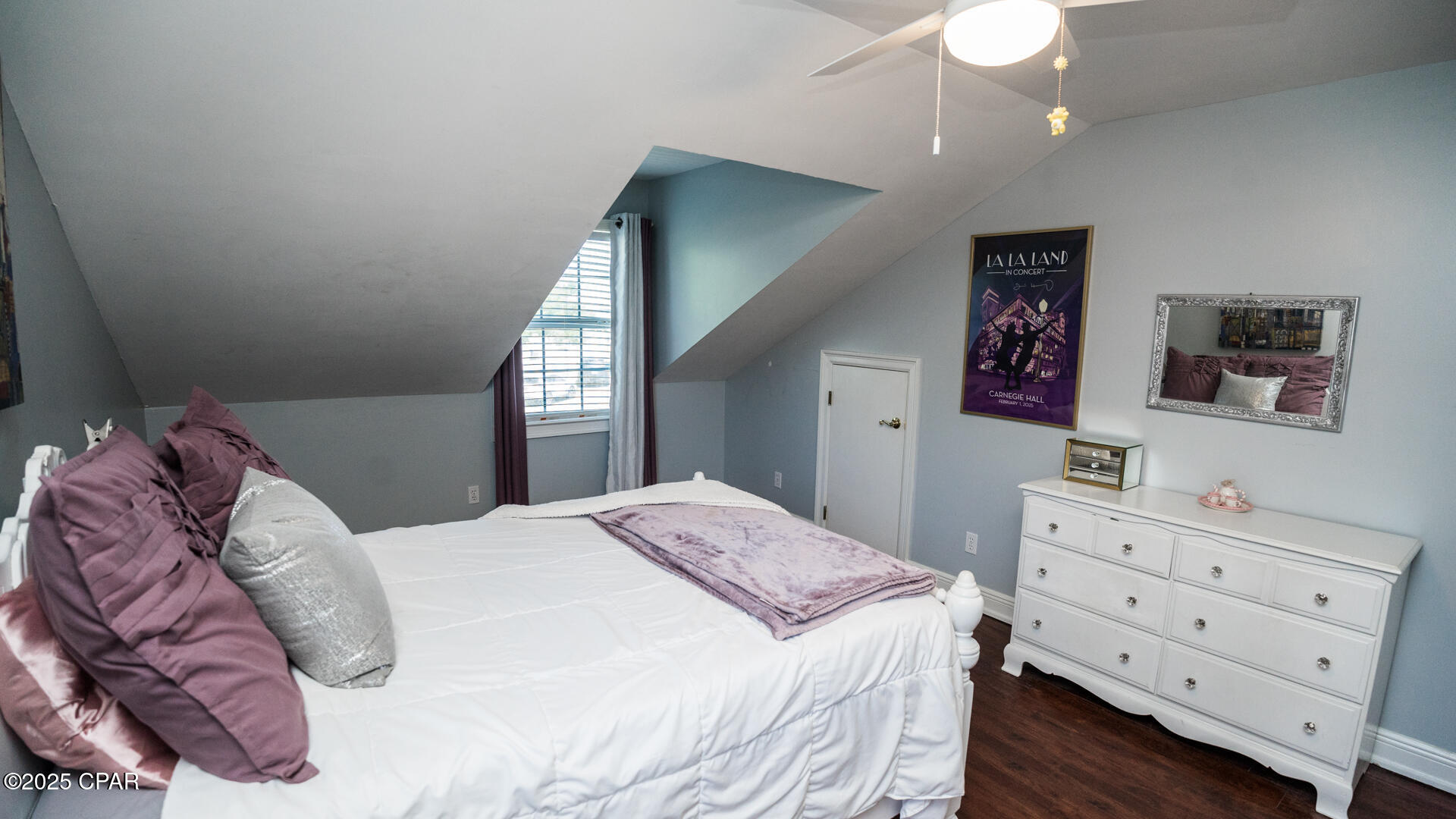 Image 36 For 129 Bid A Wee Lane