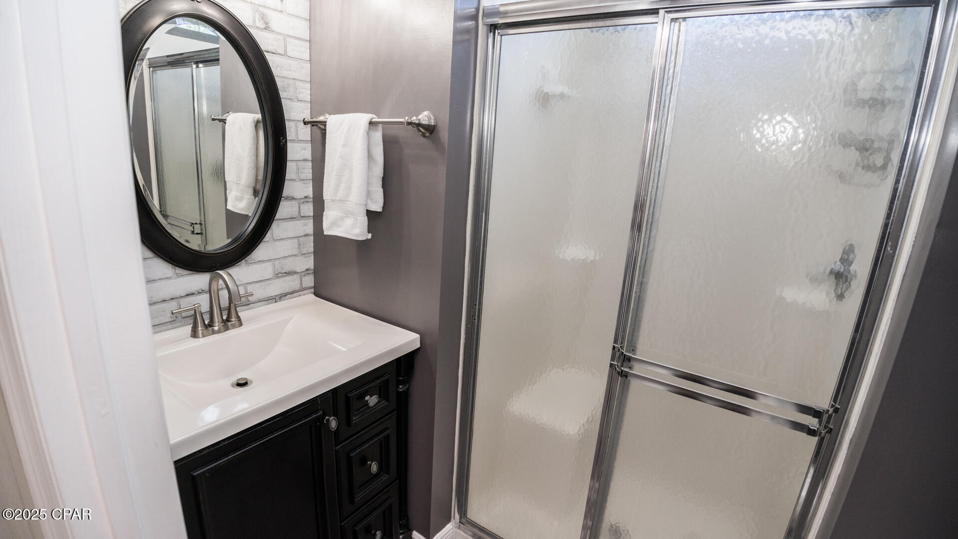 Image 55 For 129 Bid A Wee Lane