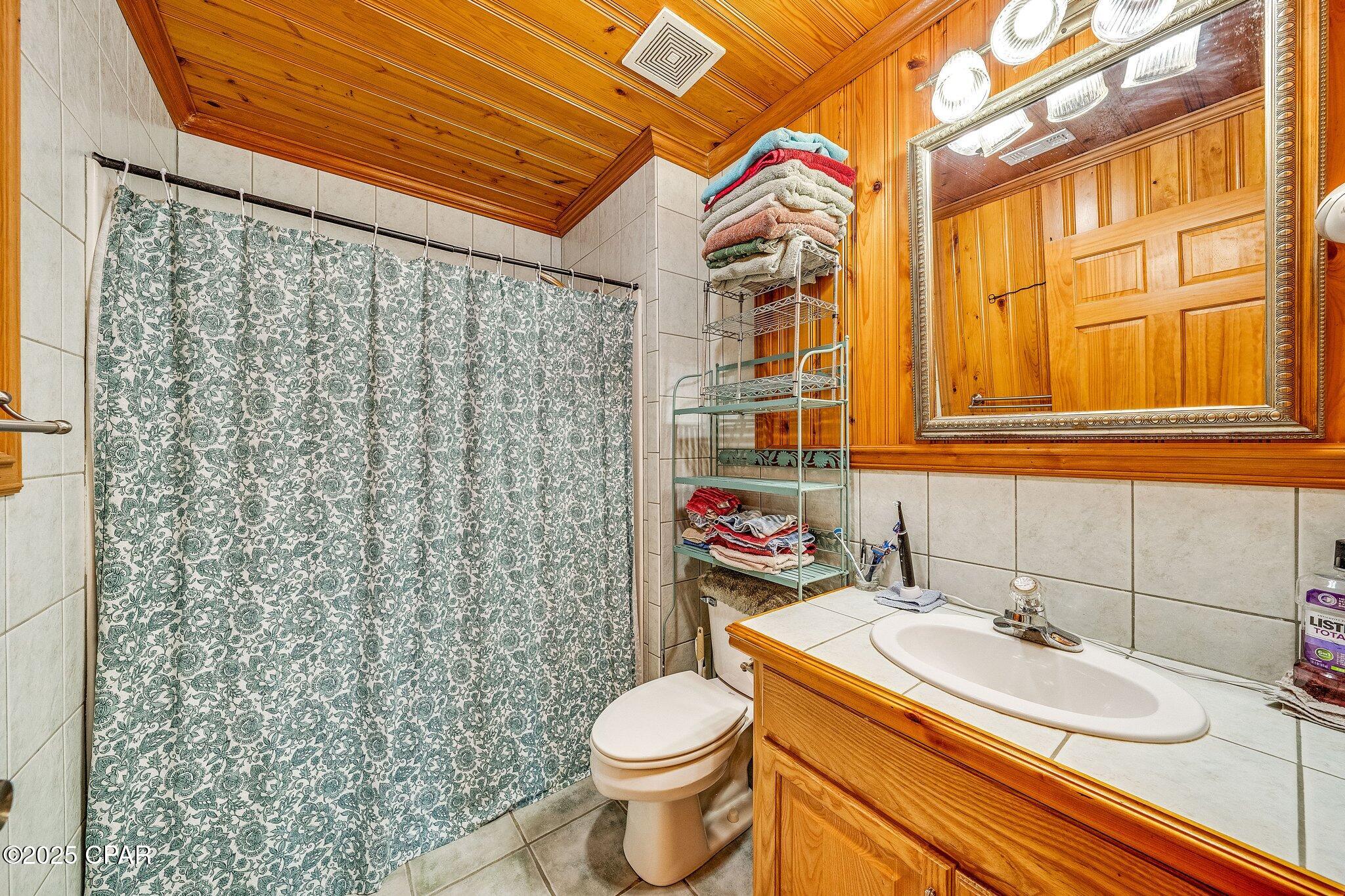 Image 21 For 7910 Gadsden Avenue