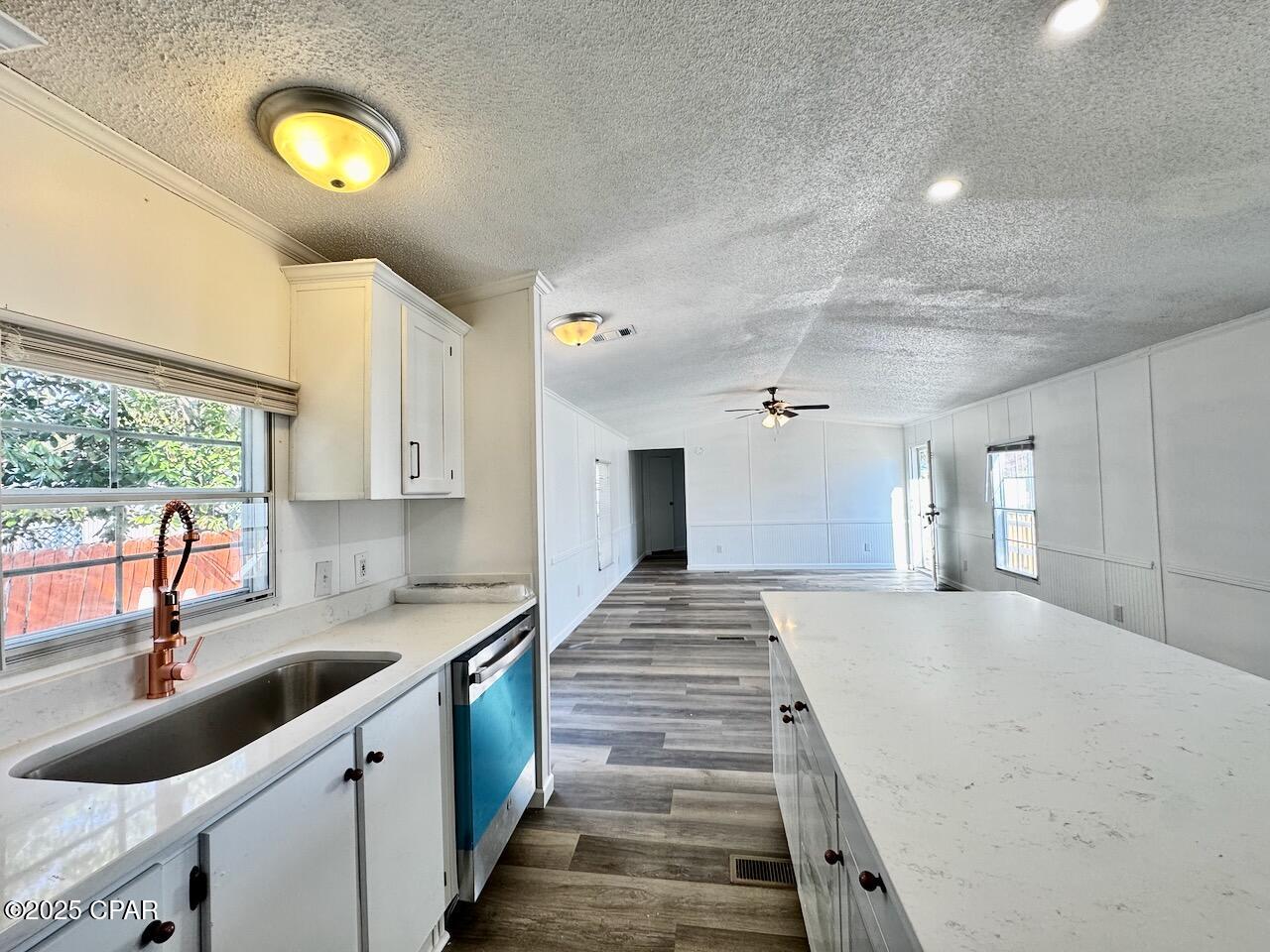 Image 10 For 329 Hibiscus Drive