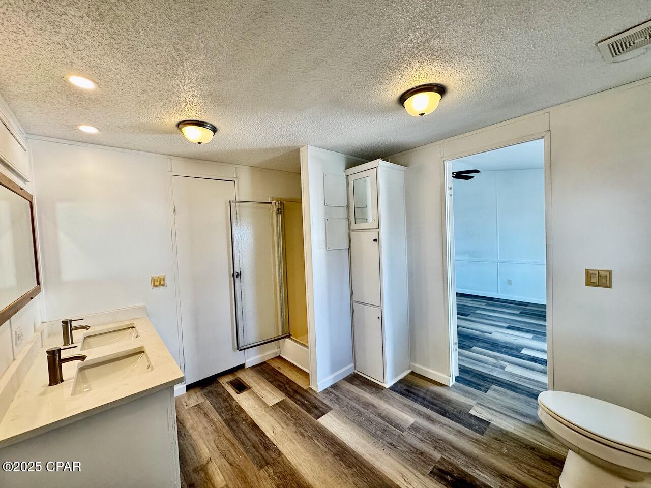 Image 12 For 329 Hibiscus Drive