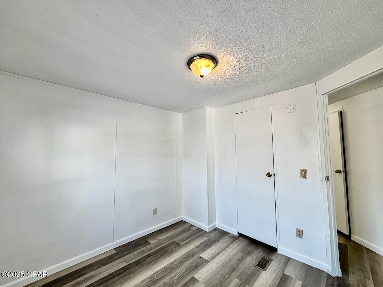 Image 14 For 329 Hibiscus Drive