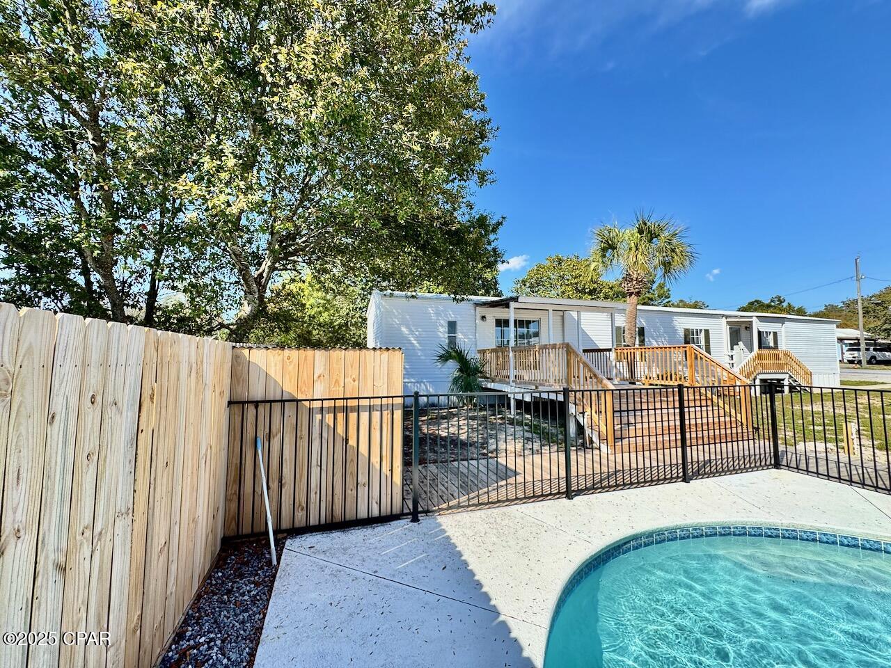 Image 20 For 329 Hibiscus Drive