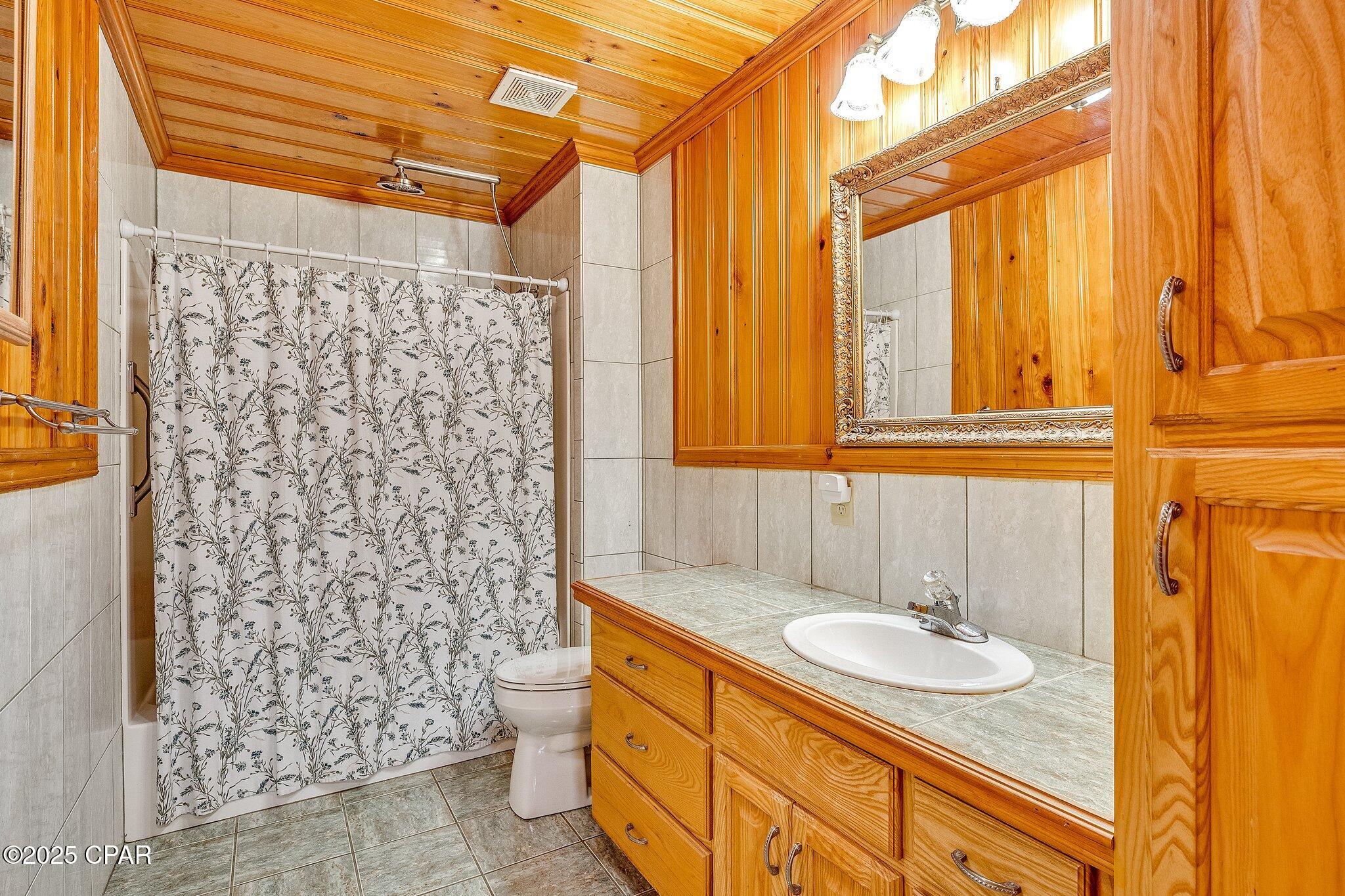 Image 18 For 7910 Gadsden Avenue