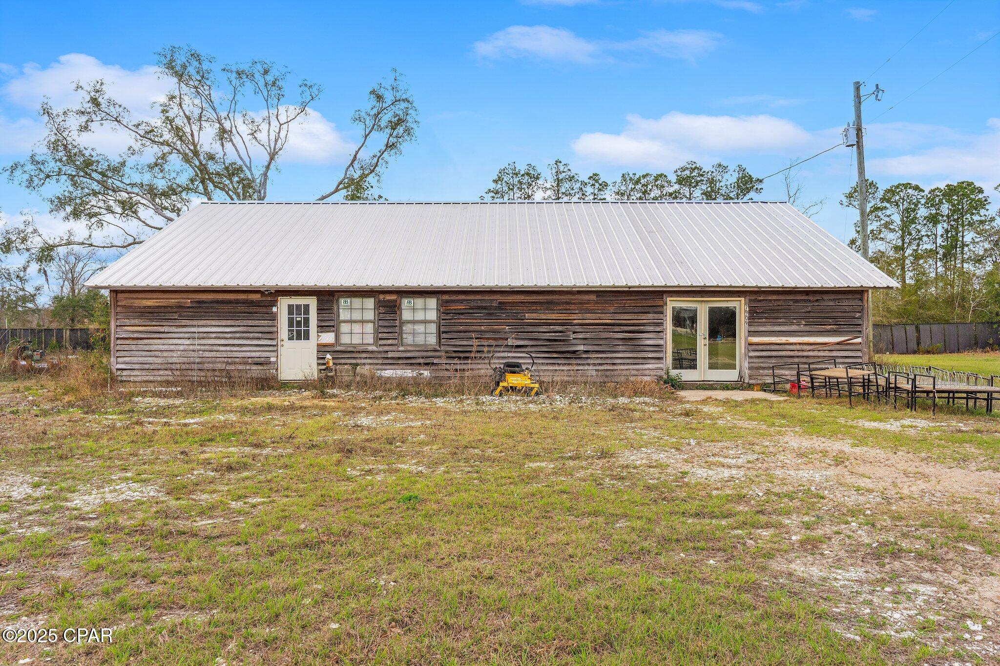 Image 26 For 7910 Gadsden Avenue