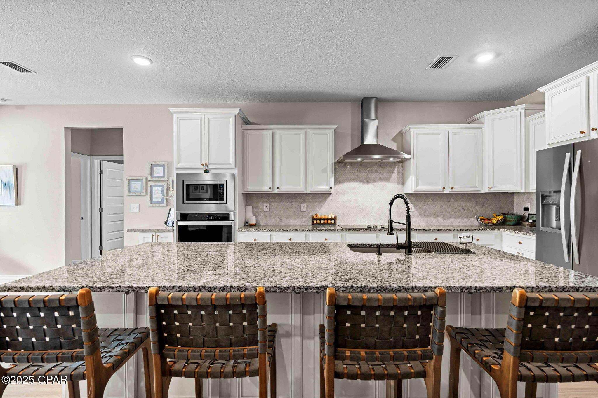 Image 23 For 100 Talbot Street