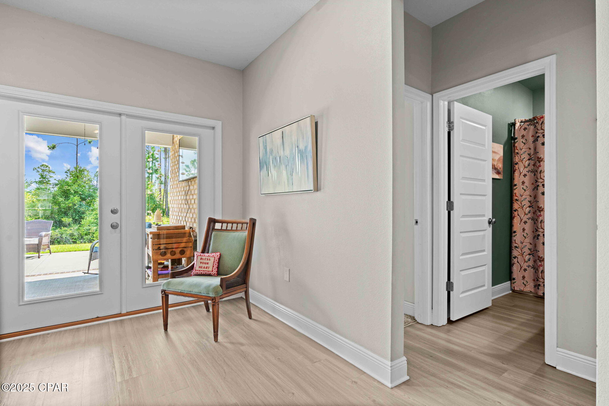 Image 25 For 100 Talbot Street