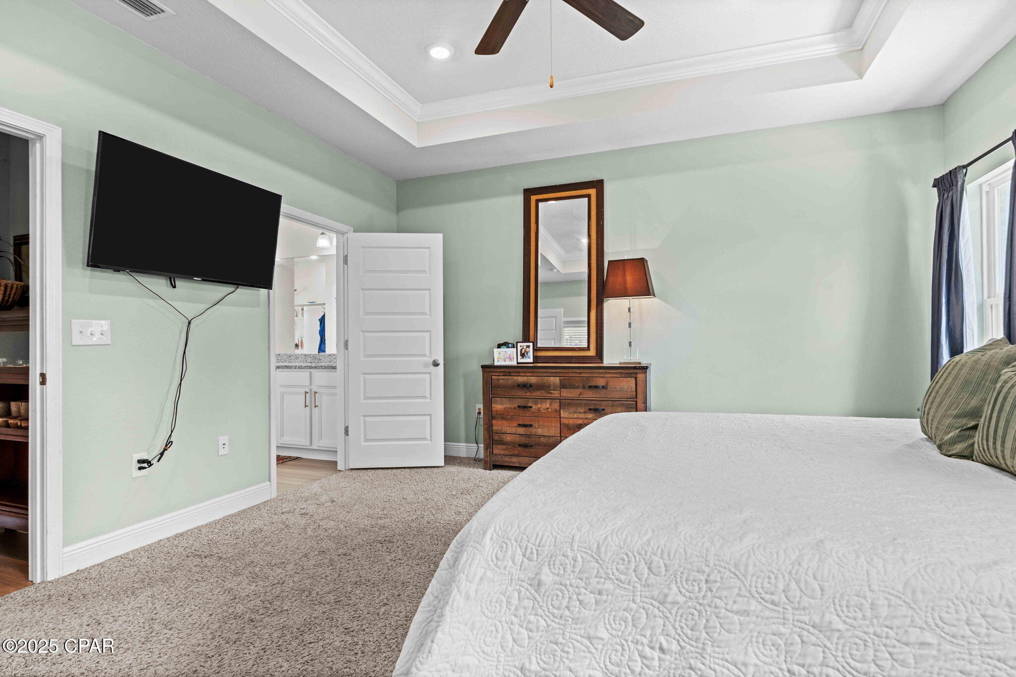 Image 32 For 100 Talbot Street