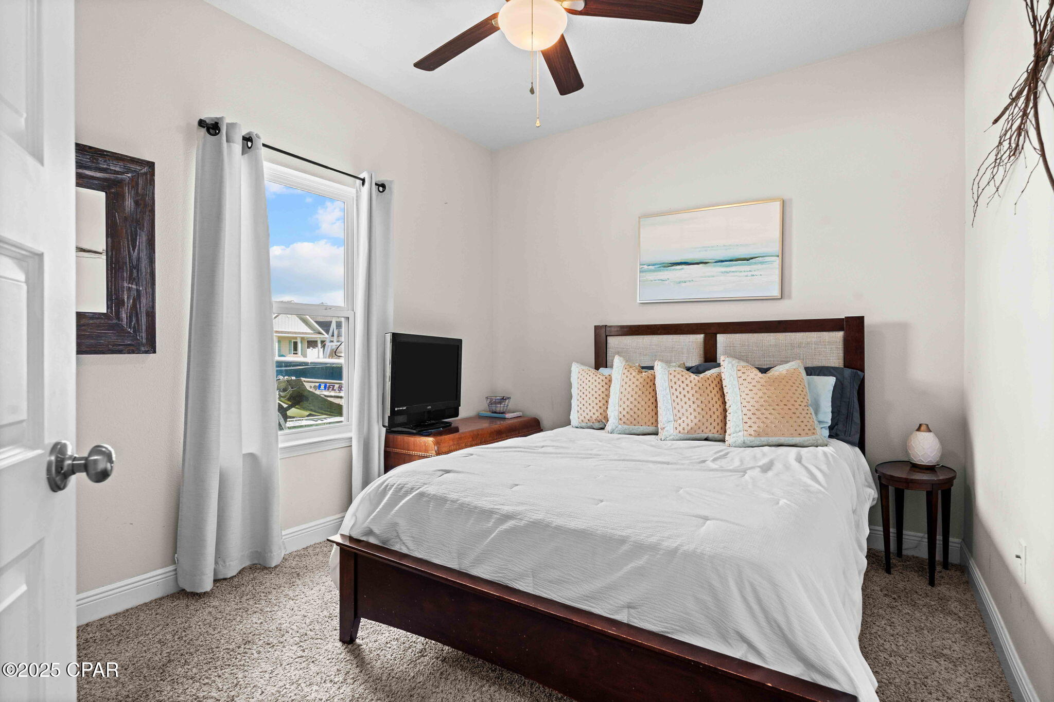 Image 45 For 100 Talbot Street