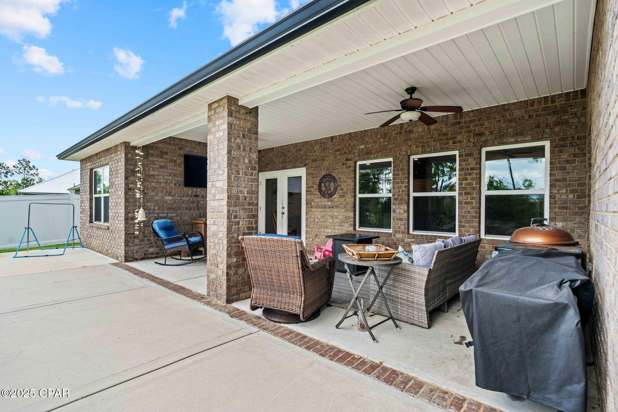 Image 50 For 100 Talbot Street