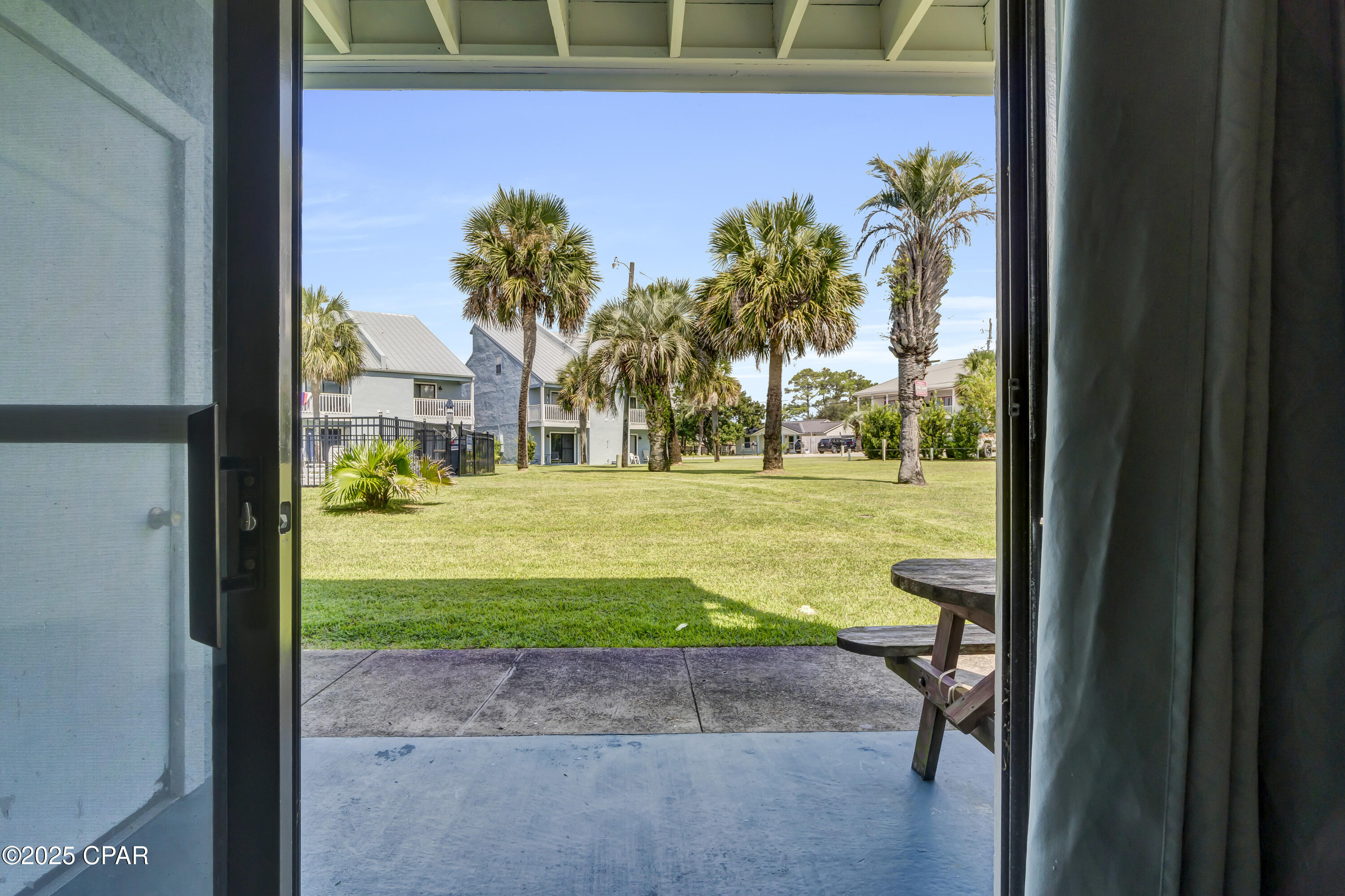 Image 15 For 506 El Centro Boulevard 506b