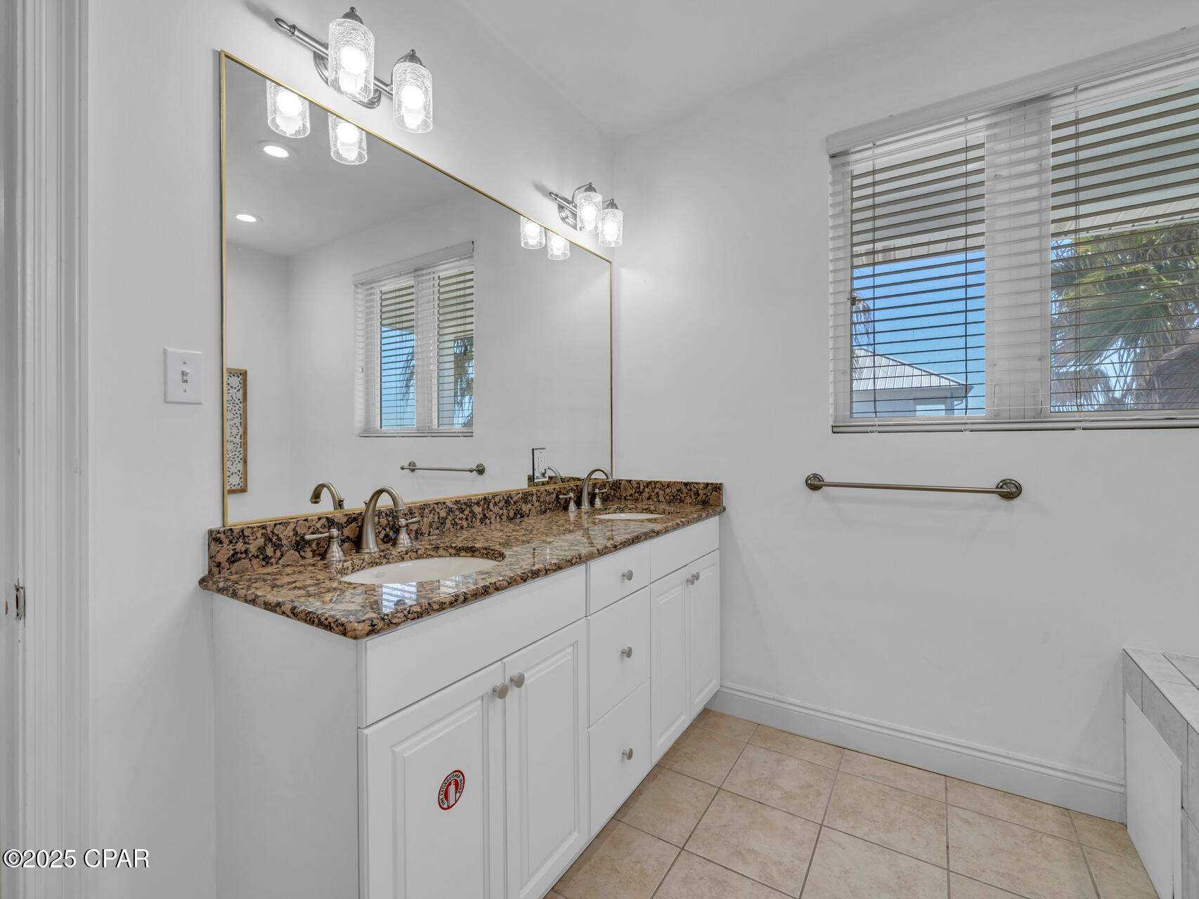 Image 41 For 125 12th Street